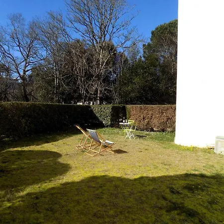 Georges De Didonne - Ambiance Bord De Mer Pour Cet En Rez-de-chaussee Apartment